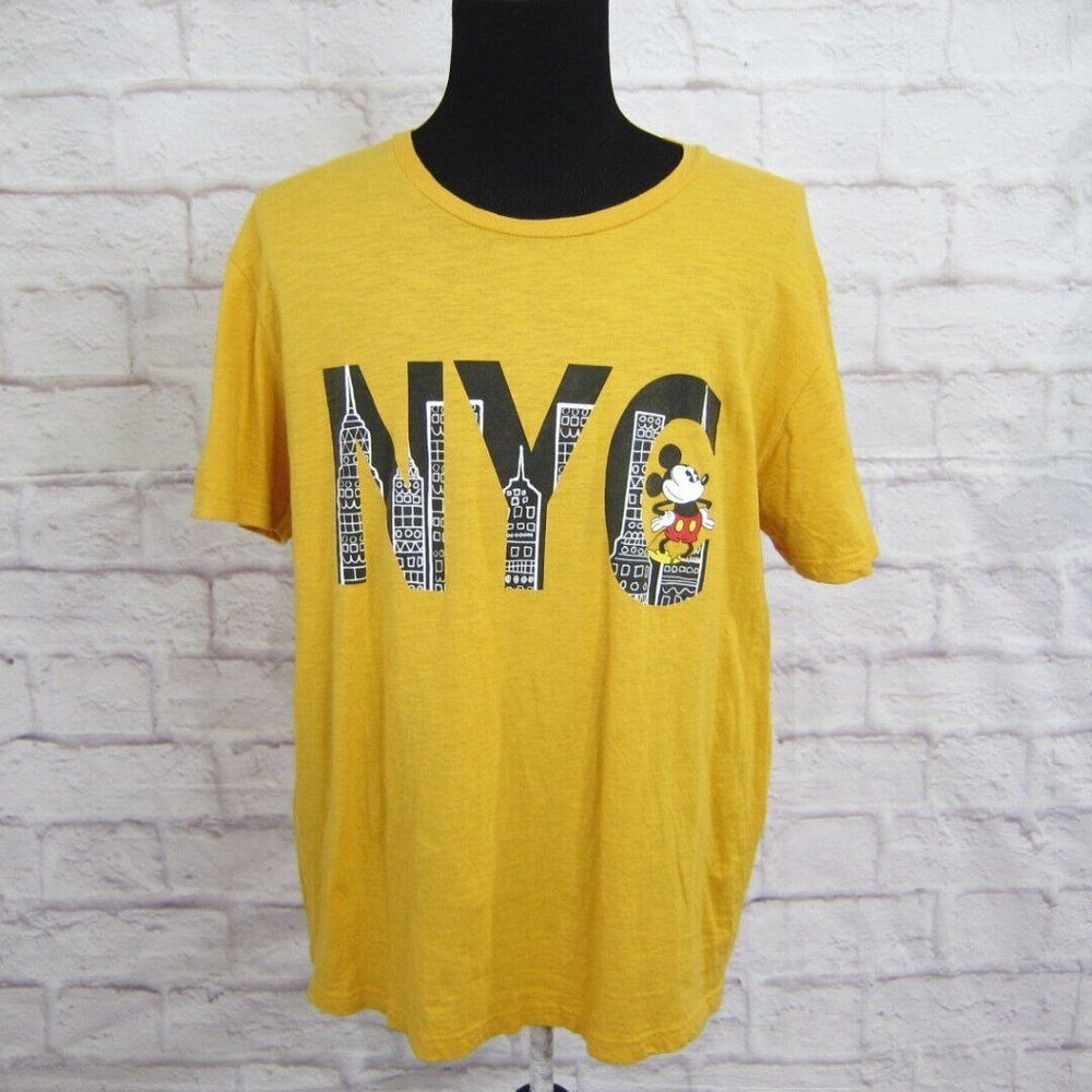 Disney NYC Disney Store Graphic T Shirt Mickey Mouse Yellow size XL
